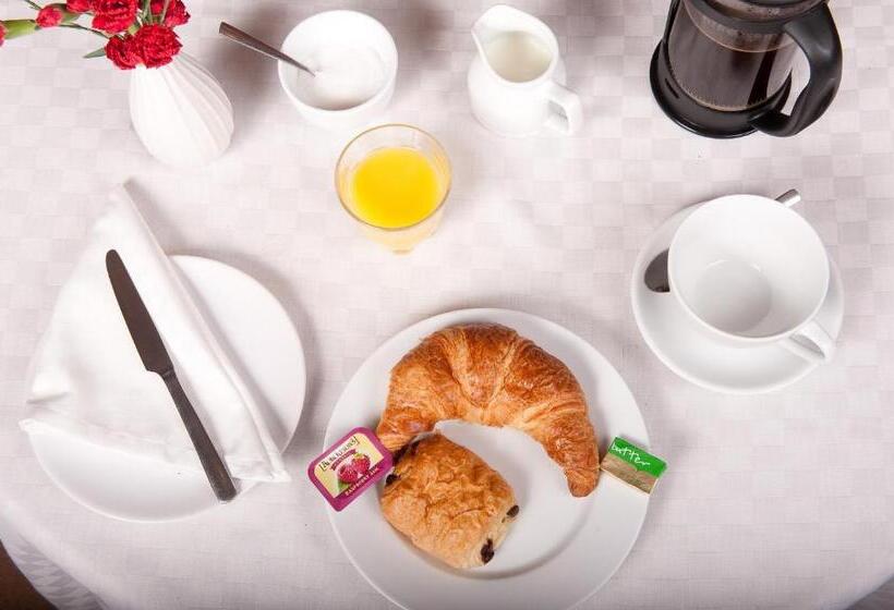 Holbrook Bed And Breakfast