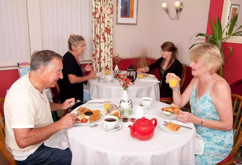 Holbrook Bed And Breakfast