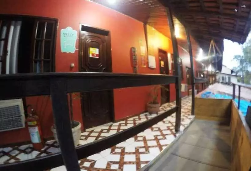 هتل Beach House Ilha Grande   Hostel