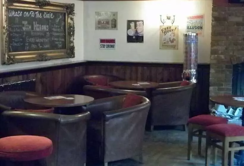 בית מלון כפרי Dixie Arms