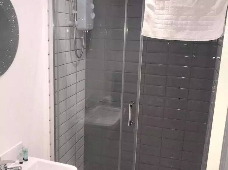 בית מלון כפרי Dixie Arms