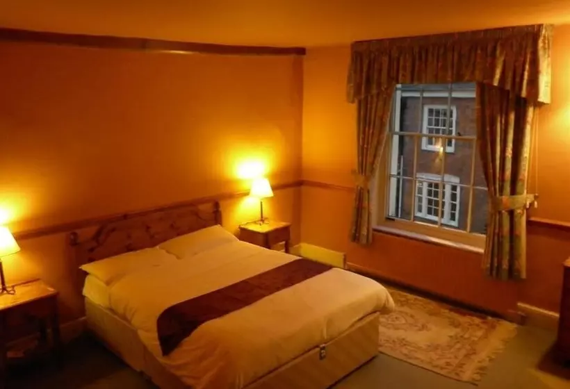 בית מלון כפרי Dixie Arms