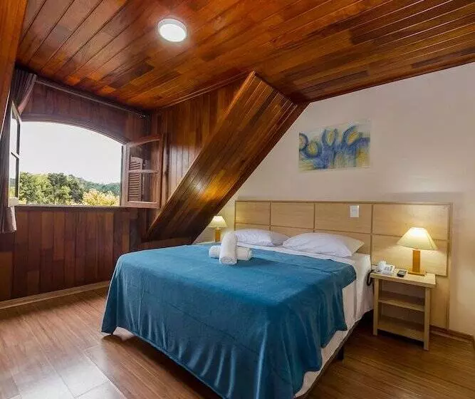 هتل Euro Suite Campos Do Jordão By Nacional Inn