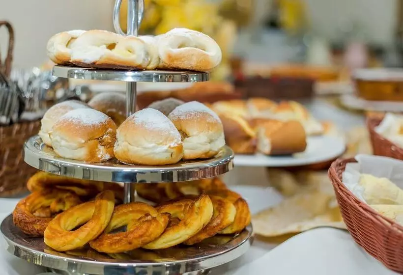 هتل Euro Suite Campos Do Jordão By Nacional Inn