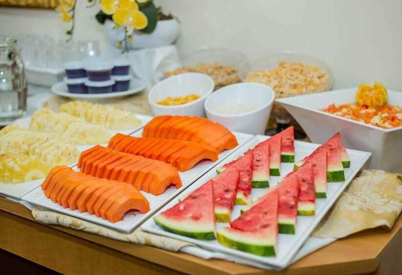 Hotel Euro Suite Campos Do Jordão By Nacional Inn