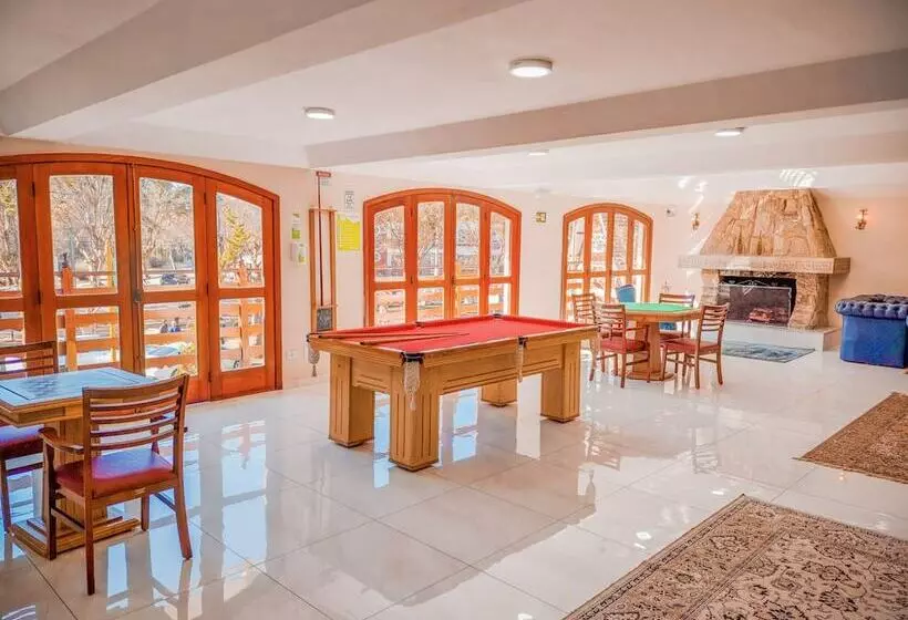 هتل Euro Suite Campos Do Jordão By Nacional Inn