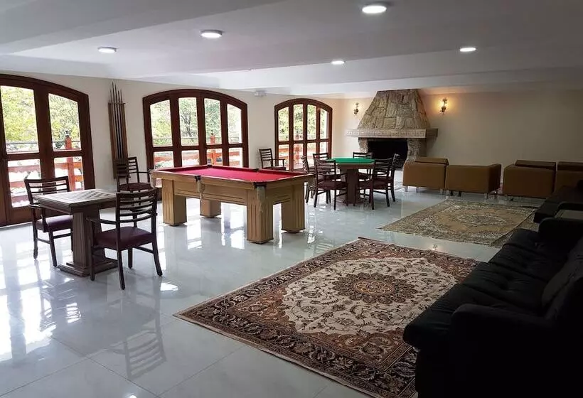 هتل Euro Suite Campos Do Jordão By Nacional Inn