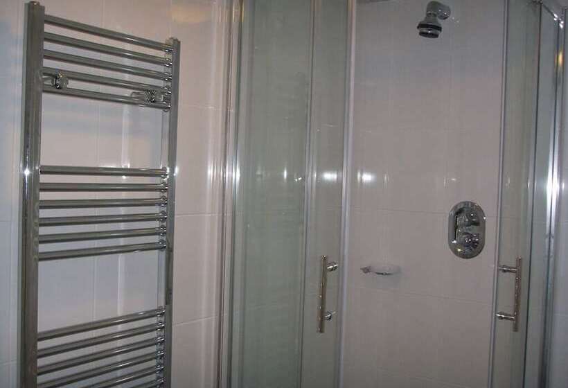 فندق Half Moon Jackfield