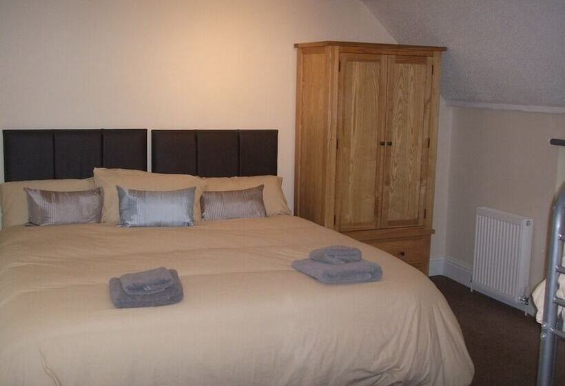 فندق Half Moon Jackfield