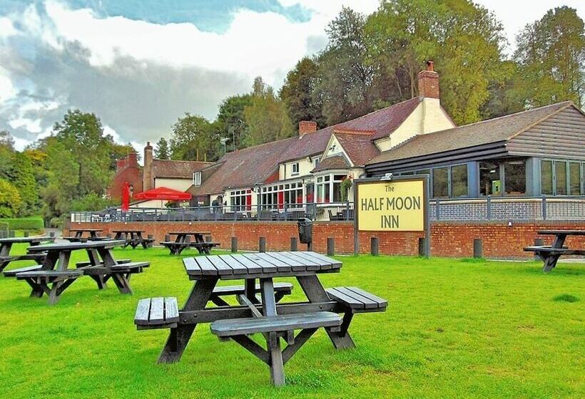 فندق Half Moon Jackfield