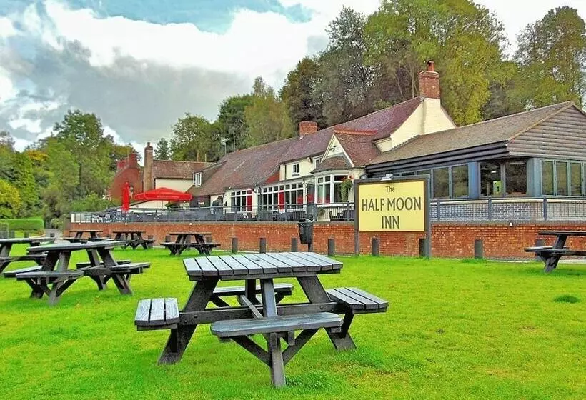 Hotel Half Moon Jackfield