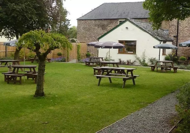 ホテル Harewood End Inn