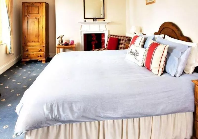 ホテル Harewood End Inn