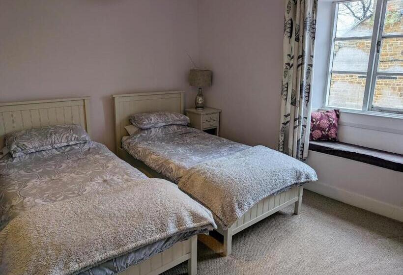 酒店 Bartholomew Arms