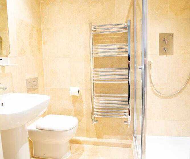 호텔 The Bear & Swan