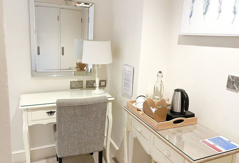 호텔 The Bear & Swan