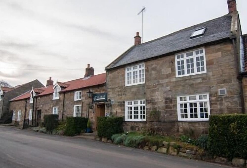 Отель Ellerby Country Inn