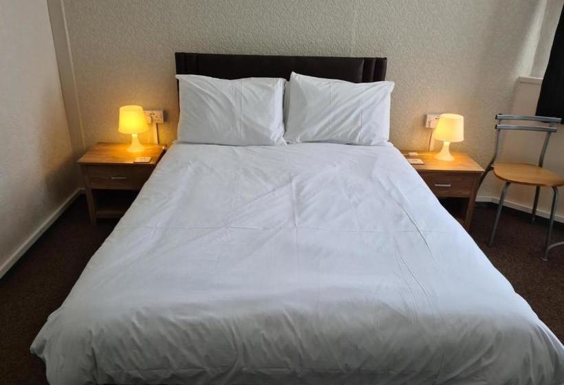 Отель The Royal Albion