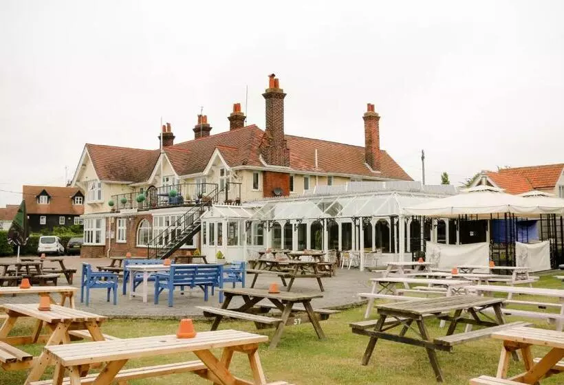 Отель The Victory At Mersea