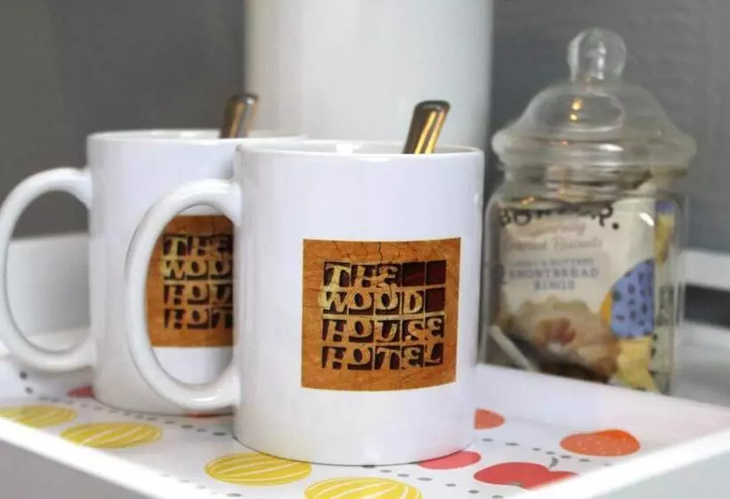 ホテル The Woodhouse