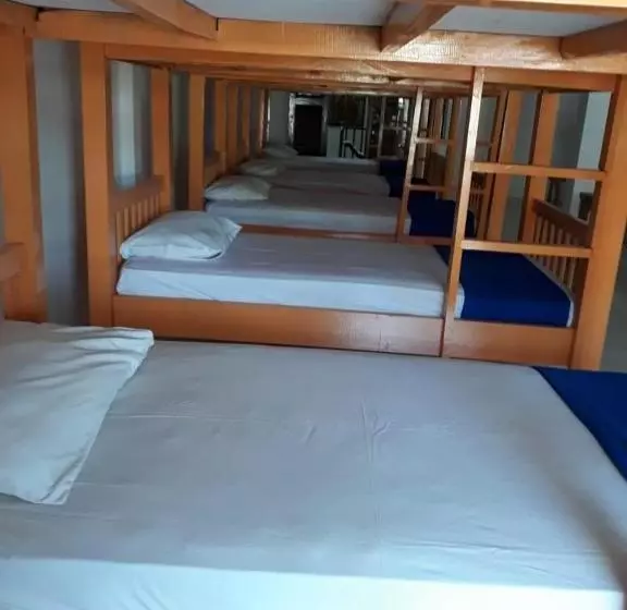 Oseania Hostel