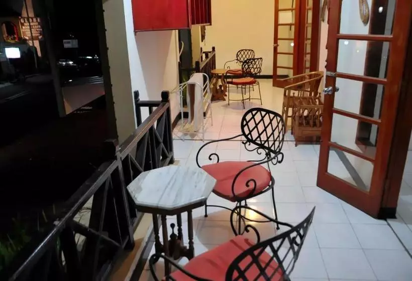Oseania Hostel