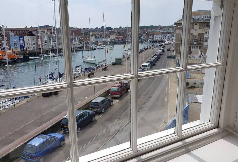 펜션 Beach View Guesthouse