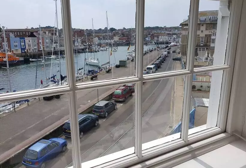 Pensão Beach View Guesthouse