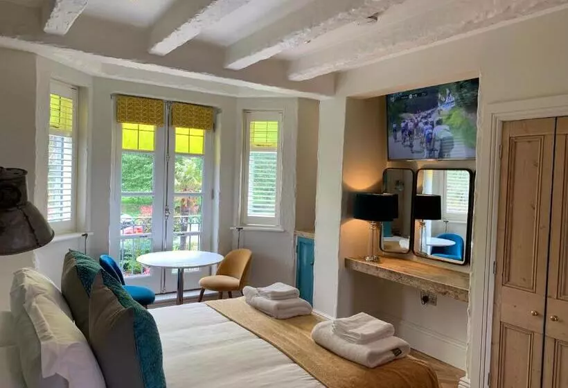 Pensió Bradleigh Lodge