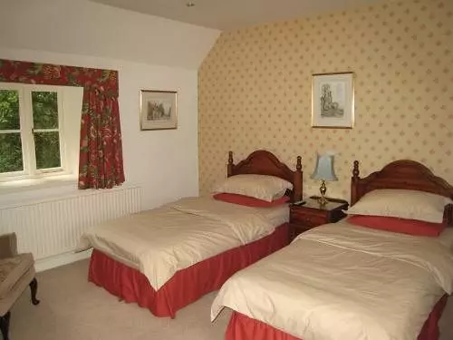 펜션 Castle Farm Guest House