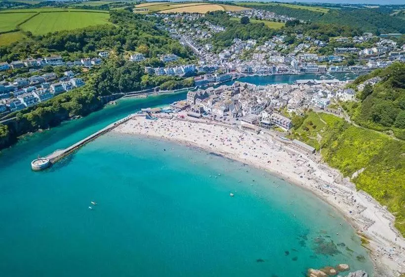 Пансион Little Harbour Guesthouse