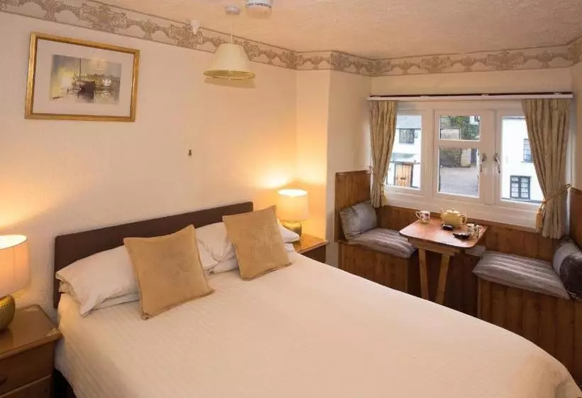 Пансион Little Harbour Guesthouse