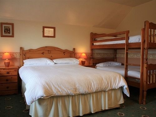 بنسيون Shawgate Farm Guest House