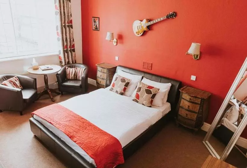 Pensão The Saddle Inn