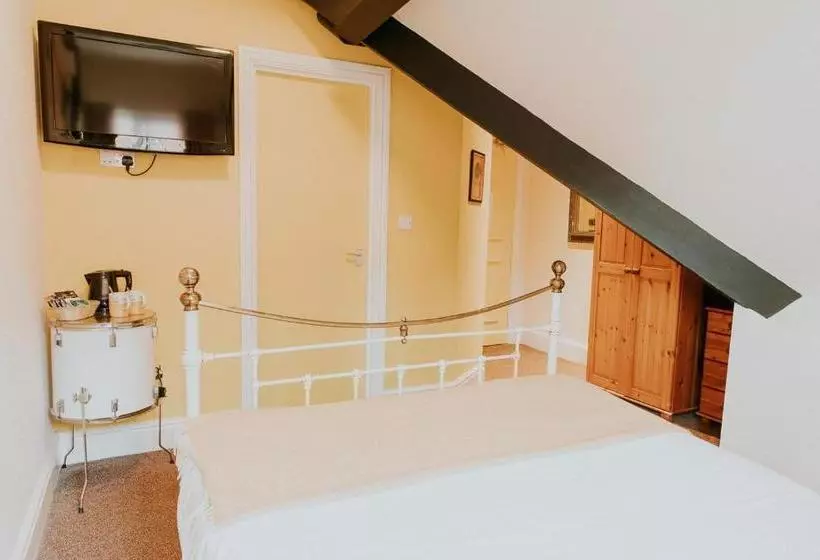 Pensão The Saddle Inn