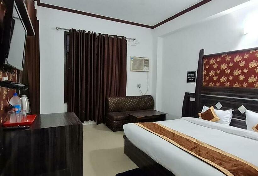 Broadway Katra By Geetanjali Group Of Hotels