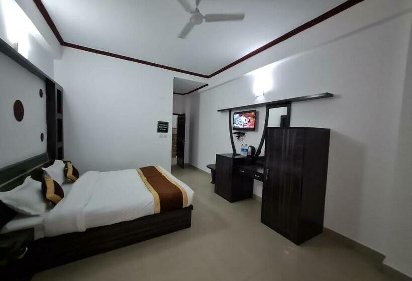 Broadway Katra By Geetanjali Group Of Hotels