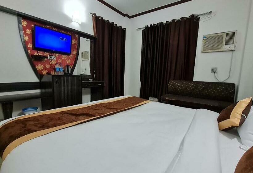 Broadway Katra By Geetanjali Group Of Hotels