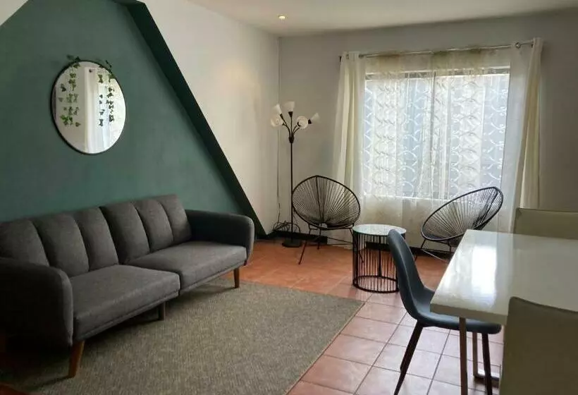 Villa Kasey Camila  5min From Sjo Airport