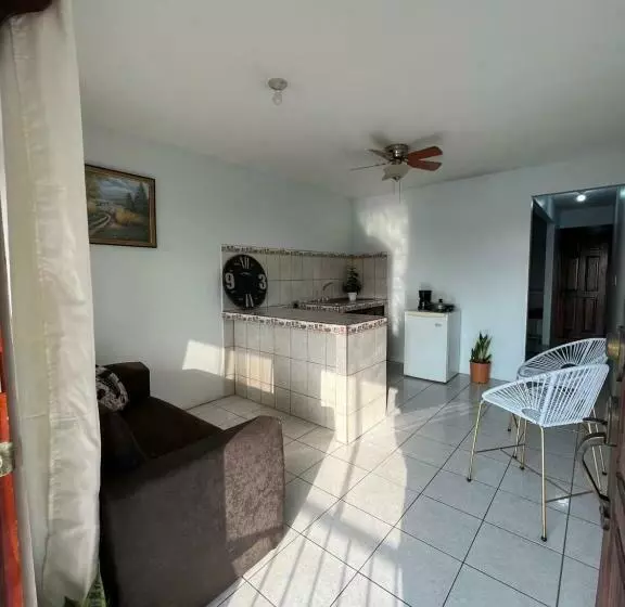 Villa Kasey Camila  5min From Sjo Airport