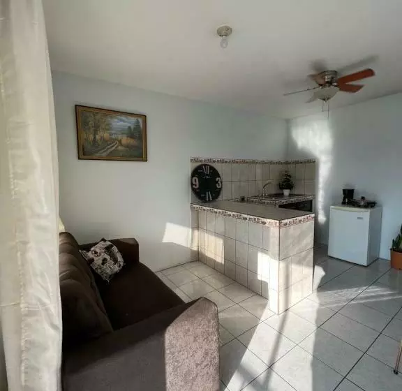 Villa Kasey Camila  5min From Sjo Airport