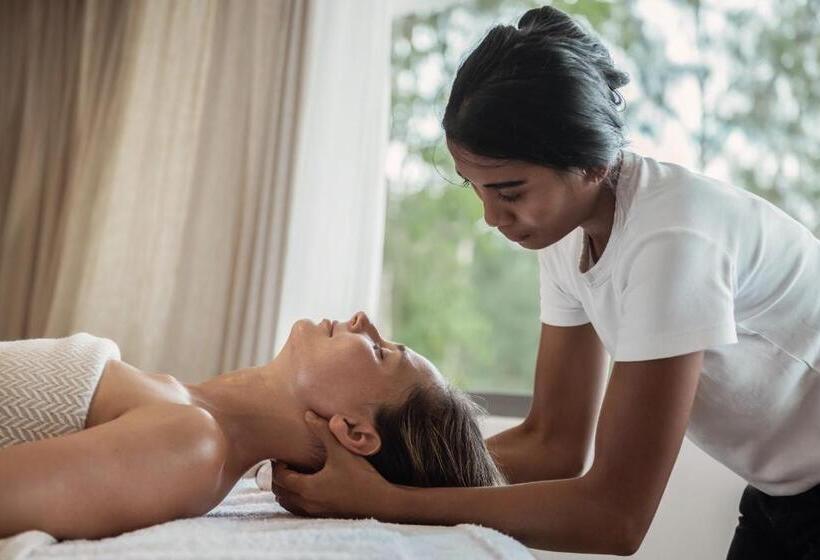 هتل Aqua Boutique