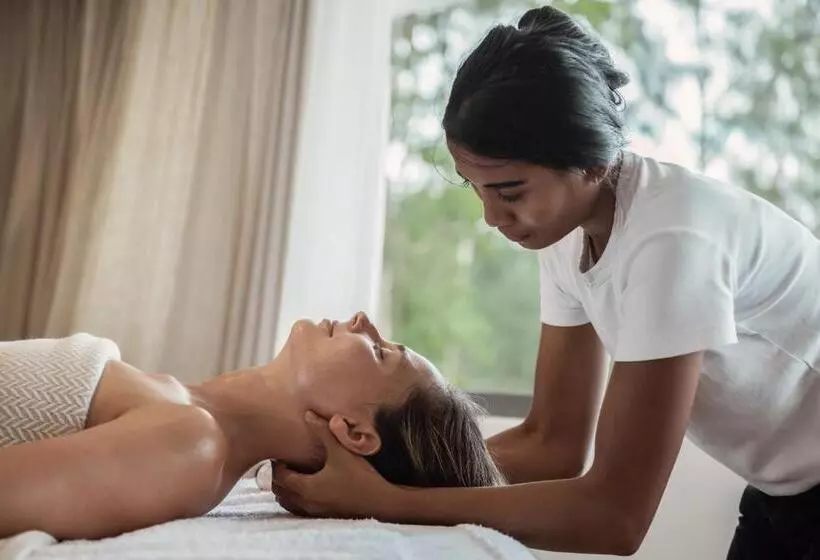 هتل Aqua Boutique