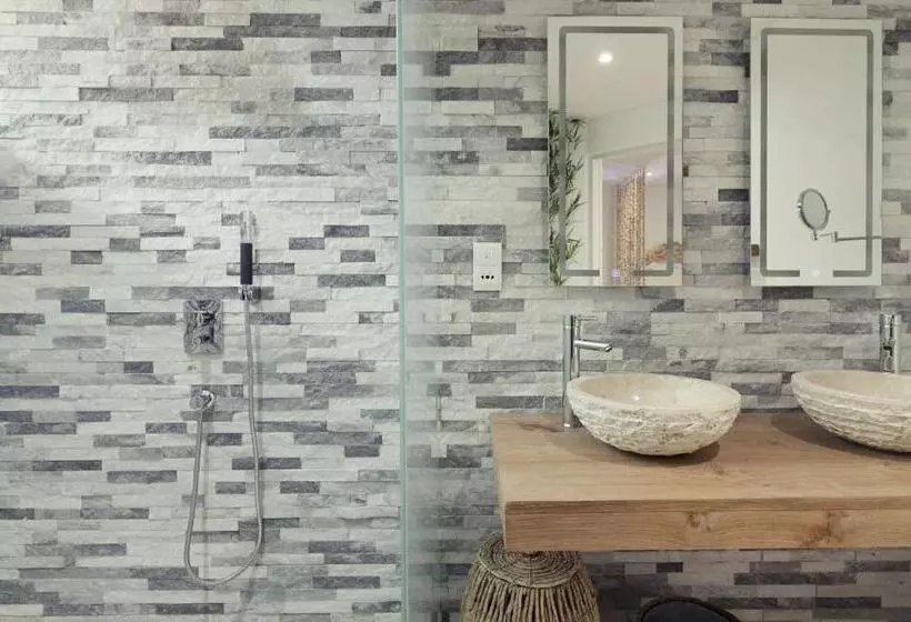 هتل Aqua Boutique