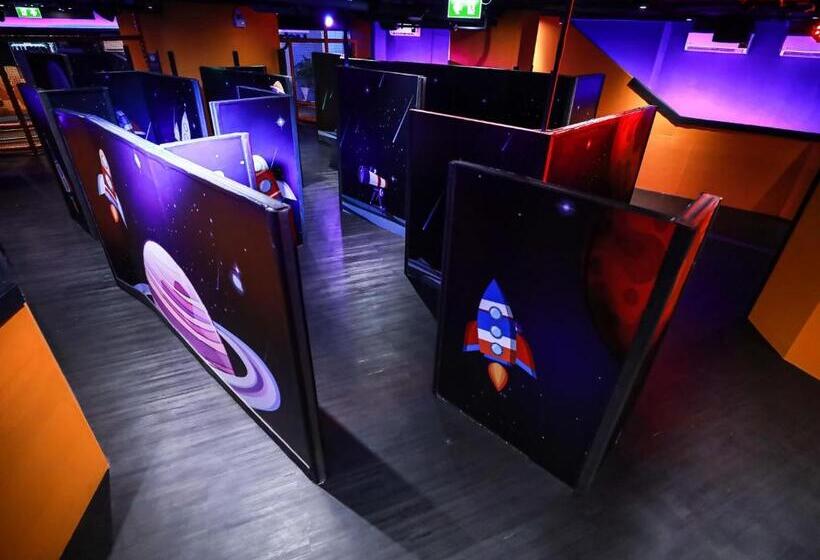 Balcony Seaside Sriracha Hotel & Serviced Apartments