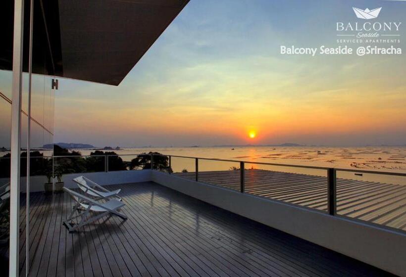 Balcony Seaside Sriracha Hotel & Serviced Apartments
