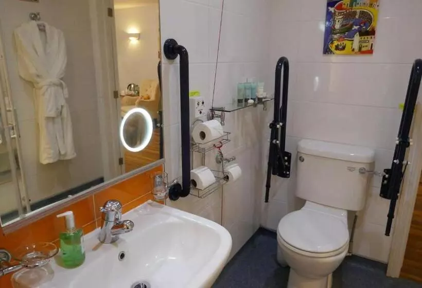 Bed and Breakfast Kerrington House