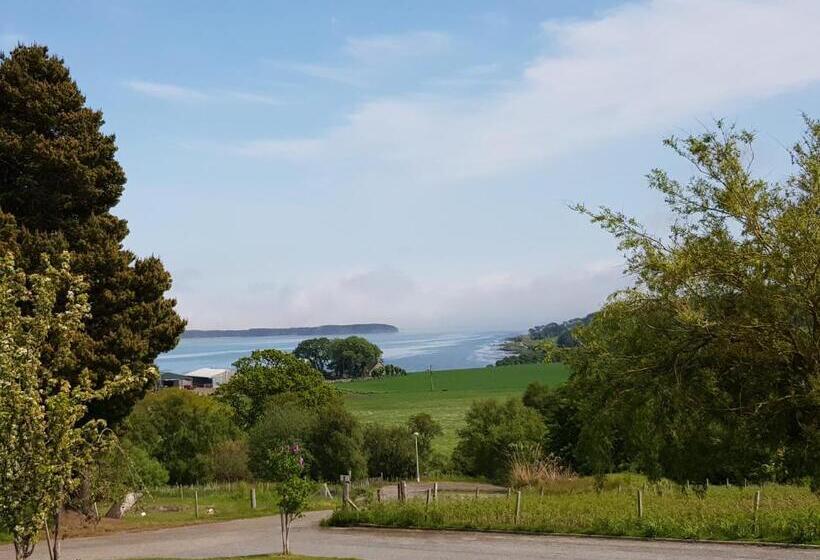 민박 Strathview Lodge