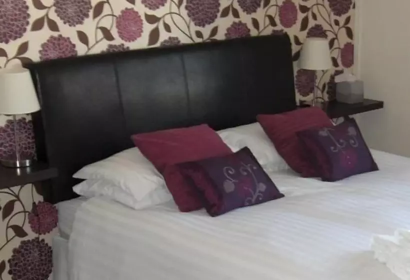 민박 The Bell   Restaurant With Rooms