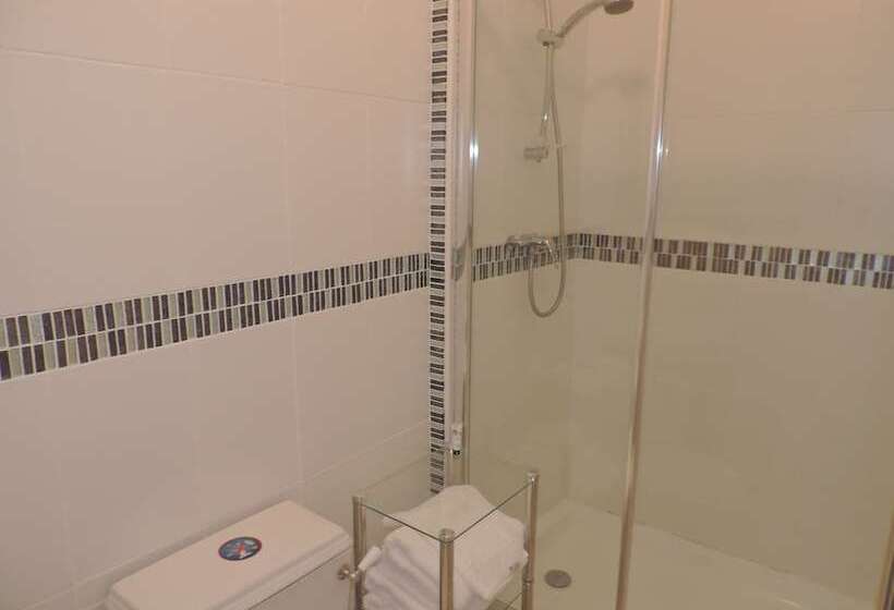 住宿加早餐  Waverley